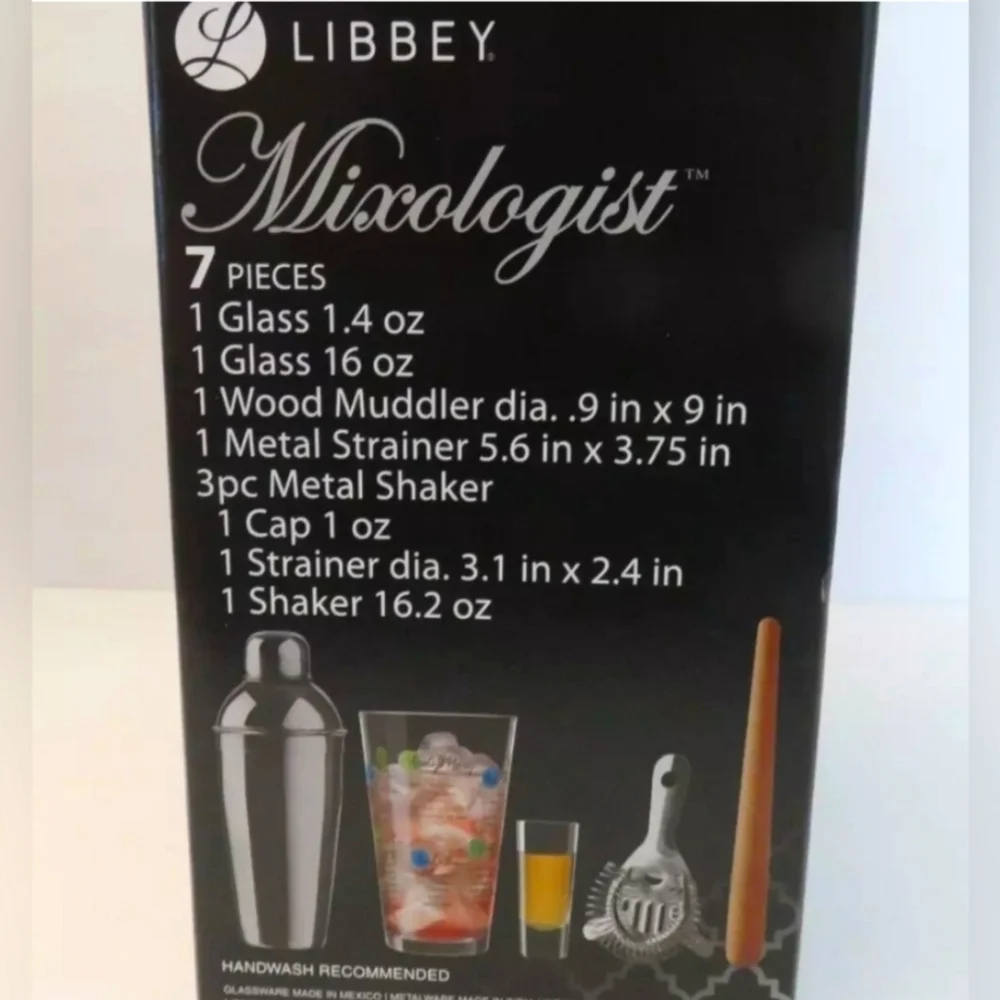 Libbey Mixologist 7 Pc Bartenders Set Metal Shaker Strainer Muddler Glasses NIB